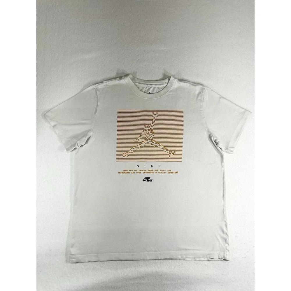 Jordan Mens Large White Graphic Short Sleeve T-Shirt DH8972